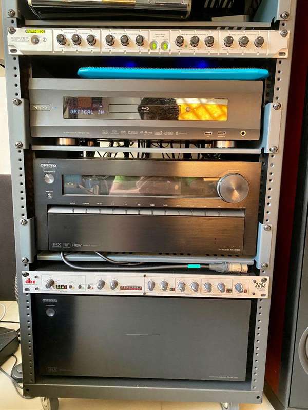 ONKYO TX-NR809 (FOR PARTS OR REPAIR)