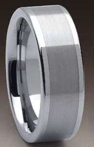 *FREE SHIPPING!**STUNNING MENS TUNGSTEN CARBIDE SATIN FINISH BROAD BRUSHED LINE WEDDING RING size 15