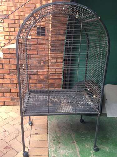 Bird Cage on Wheels - Large R900