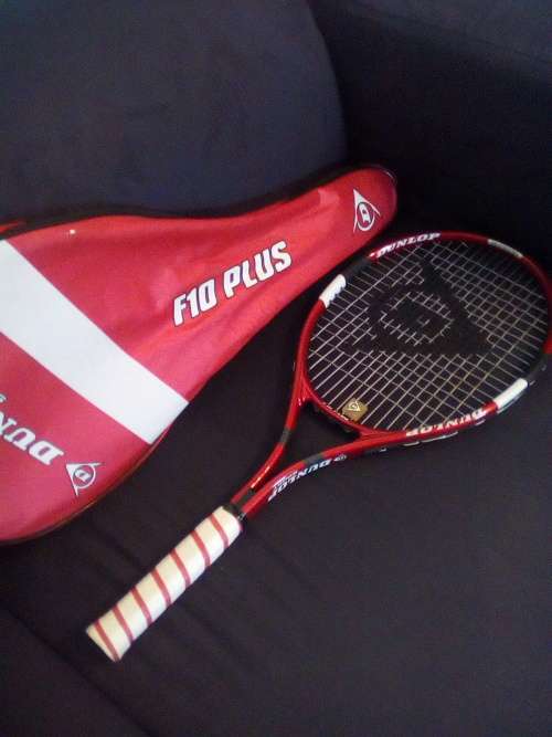 Dunlop F10 Plus Tennis Racket