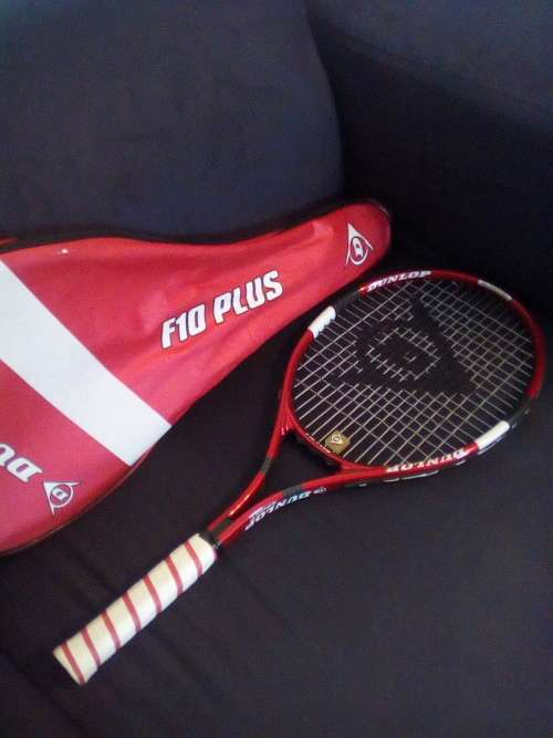 Dunlop F10 Plus Tennis Racket