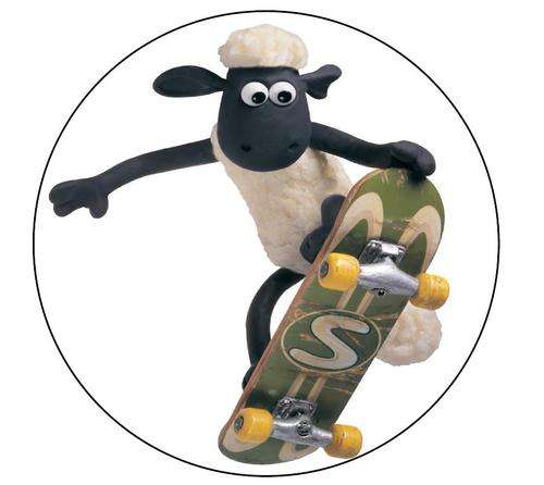Shaun the sheep Round Cake Edible Picture & 16 Edible Cupcake Toppers