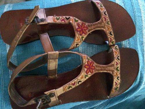UNIQUE HAND-MADE SANDALS WITH GENUINE LEATHER SOLES SIZE 7
