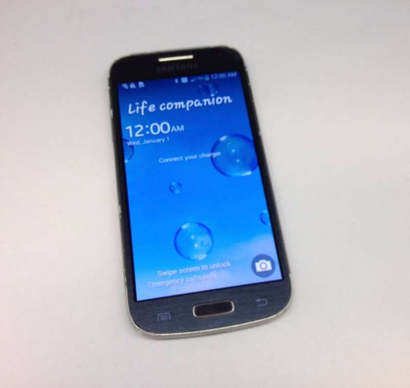 SAMSUNG GALAXY S4 MINI (PEBBLE BLUE) WITH BOX,  CHARGER AND USB CABLE