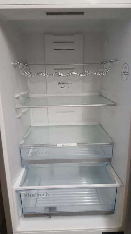 Bosch Fridge (320L)