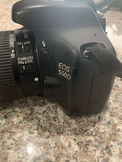 Canon 550D + 18-55mm lens