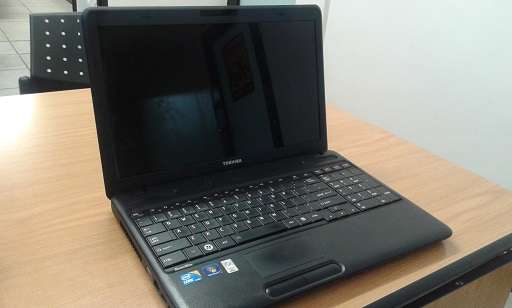 Toshiba Satellite C660 i3 loaded with extras! Please read carefully