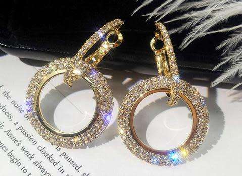 **Limited Stock** Elegant Crystal Earrings Round Gold