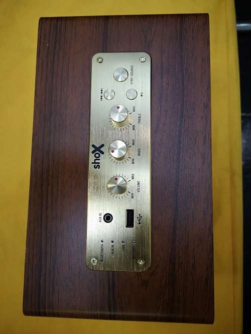 SHOX GOLD BLUETOOTH SPEAKER (BL5606)