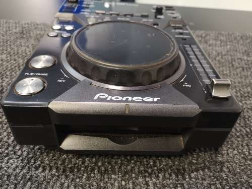 PIONEER CDJ-400 MIXER PAIR