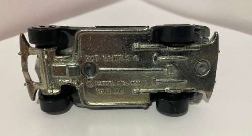 Hot Wheels , 2 x Ford , old Hot Wheels , play worn , unboxed