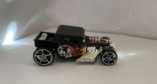 Hot Wheels , Bone Shaker , loose car - un boxed