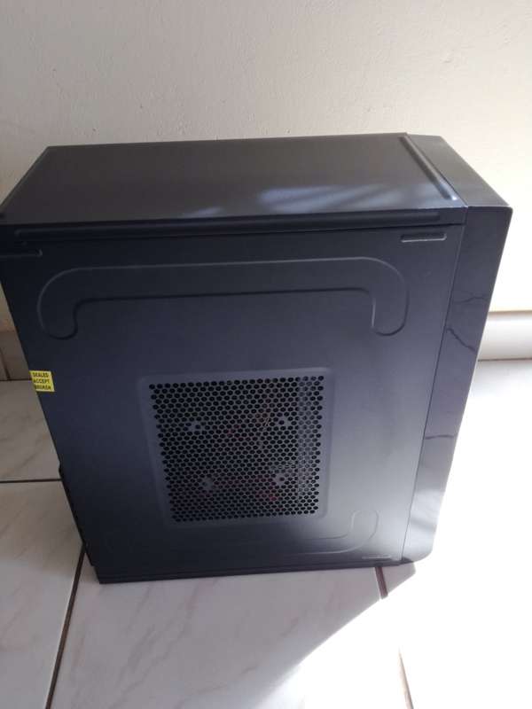 Gaming PC + Windows 10 + Games Worth 7K