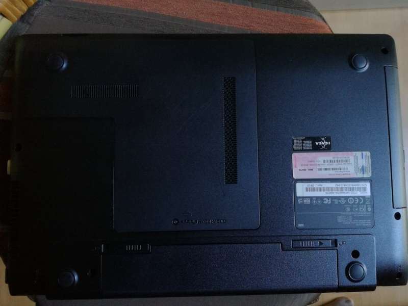Samsung NP300E5A