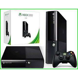 Xbox 360 New Edition , 2 Original Controllers and 22 games included