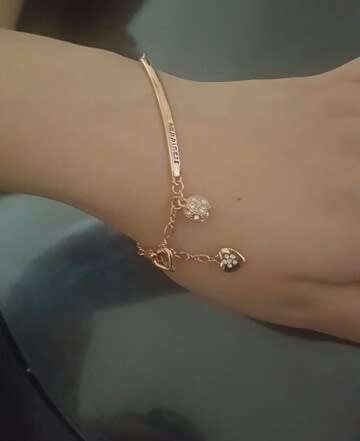 Christmas Sale - Stunning Designer Earrings and Chains NDF