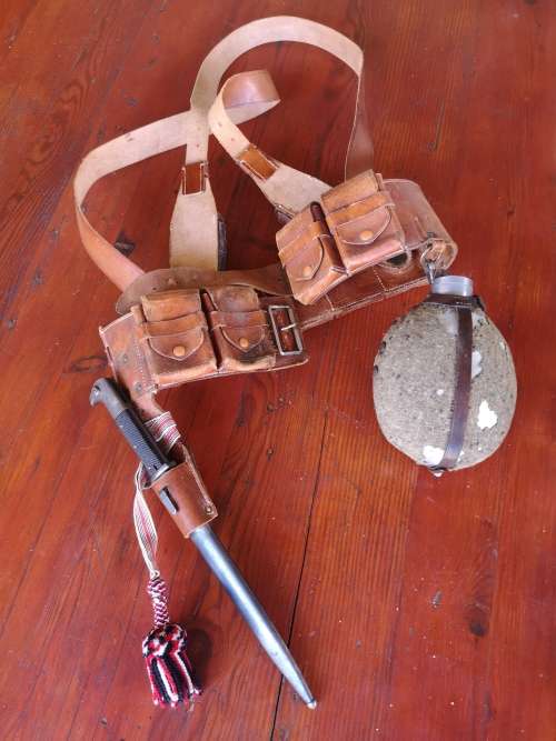 German Colonial Schutztruppen Bandolier, Canteen and KS bayonet