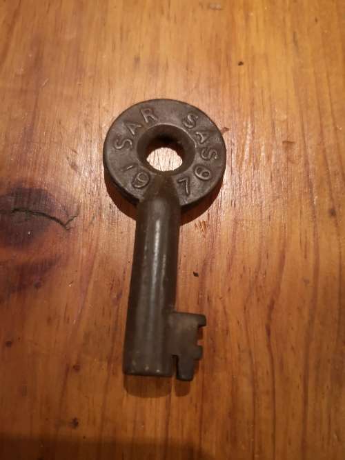 SAS / SAR Key dated 1976
