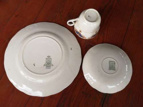 Cream Petal Porcelain set