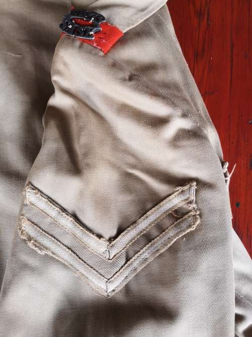 Original WW2 UDF Signal Corps Ladies`s Uniform - With Records