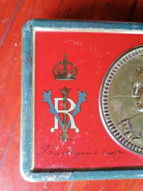 Boer War Queen Victoria Gift Chocolate Tin