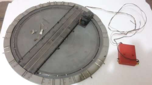 HO SCALE TURNTABLE FOR SPARES OR REPAIR