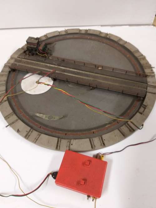 HO SCALE TURNTABLE FOR SPARES OR REPAIR