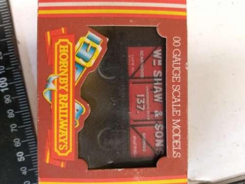 HO wagon in box