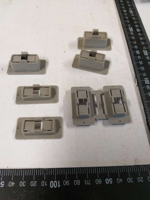 HO track supports - Price per unit