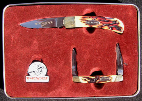 Winchester 2005 Limited Edition 2 Knife Set in Collector' Tin