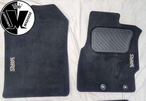Toyota Yaris mats