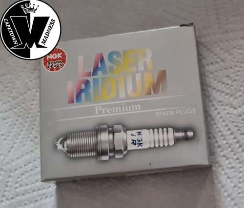 NGK IKR6G11 Laser Iridium spark plugs