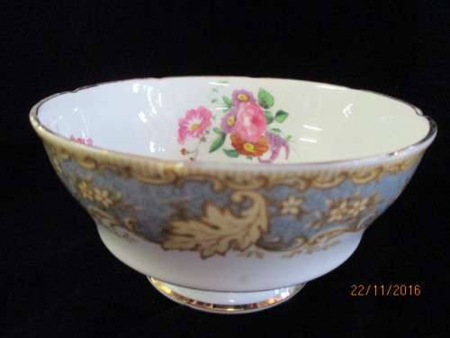 Paragon tea set