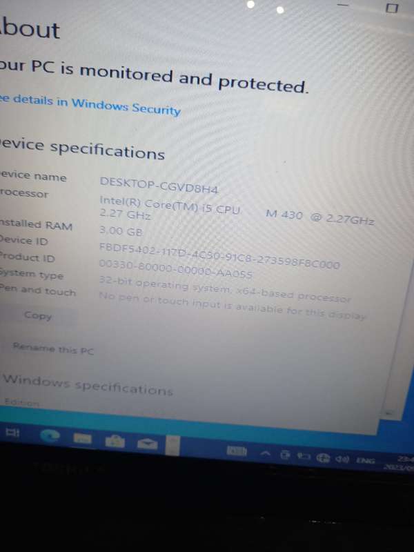 2 x laptops TOSHIBA AND HP 630