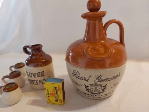 Ceramic KWV Paarl Gemmer Brandewynlikeur jug AND Cuvee Speciale  jug with 3 cups