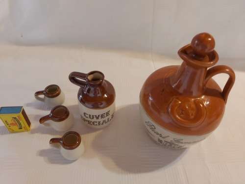 Ceramic KWV Paarl Gemmer Brandewynlikeur jug AND Cuvee Speciale  jug with 3 cups