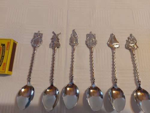 Novalux Plate Souvenir Spoons.(Made in Holland ) SET OF 6