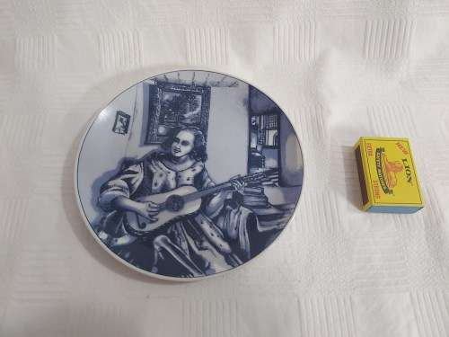 Lady Playing Mandolin -Delft Holland Special Limited Collectors Edition -The Old Masters' Series