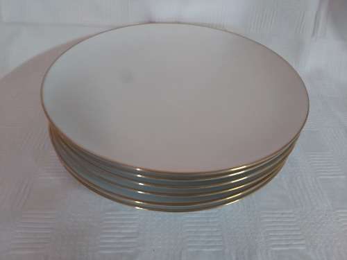 X6 Dinning pates( NORITAKE CHINA , JAPAN)