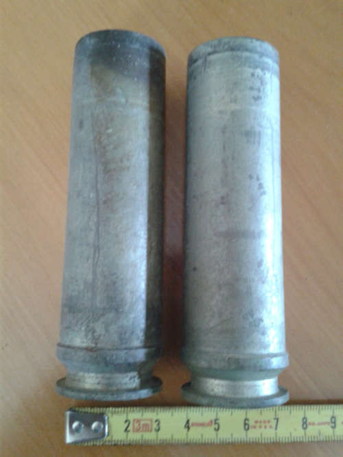 30mm shells x 2, used in SAAF Mirage and Impala mk2 aircraft