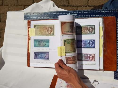 Bank Notes Collection DR HEINZ WIRZ 2005 certified files value R15000