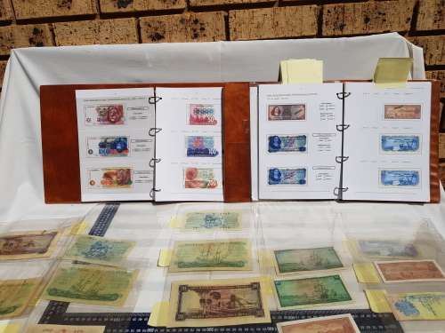 Bank Notes Collection DR HEINZ WIRZ 2005 certified files value R15000