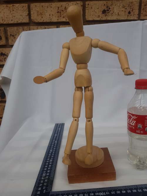 Wooden Manikin Articulated