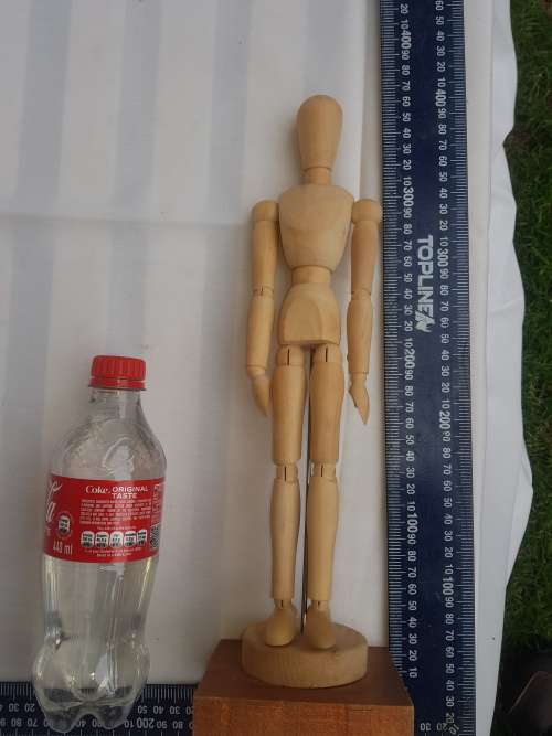 Wooden Manikin Articulated