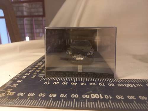 007 James Bond Aston martin DBS v12 - Quantum of Solace