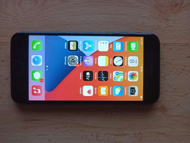 IPHONE 8 256GB, 100% BATTERY HEALTH!!! EXCELLENT CONDITION