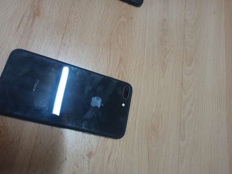 IPHONE 8+ 128GB, 100% BATTERY HEALTH
