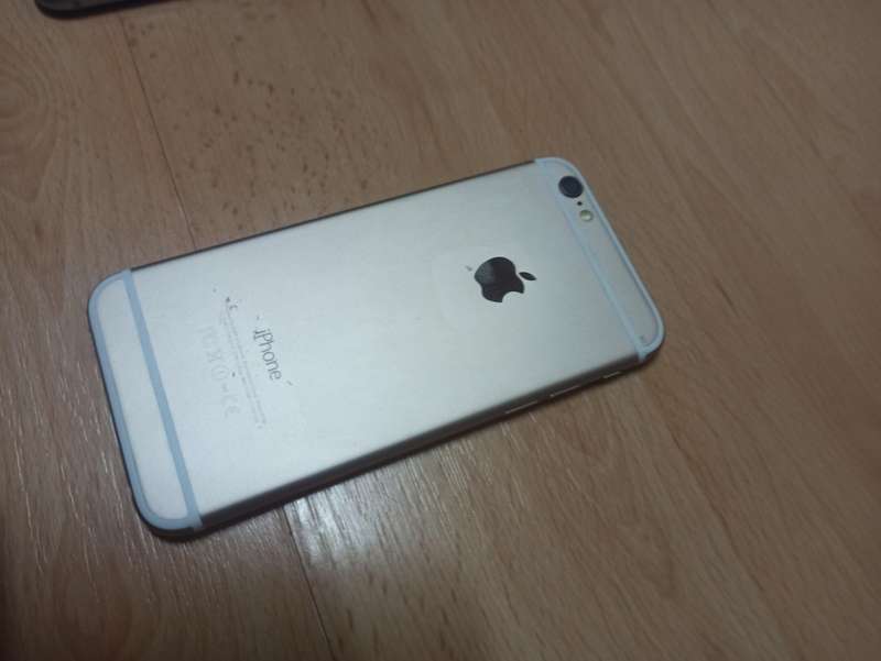 IPHONE 6 64GB SILVER, 100% BATTERY HEALTH!!!