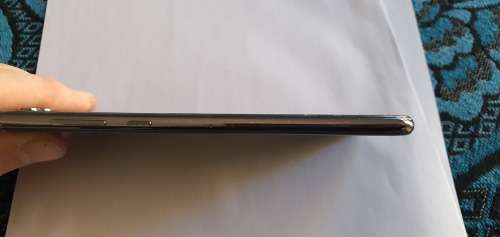Huawei Nova 2S / cracked screen