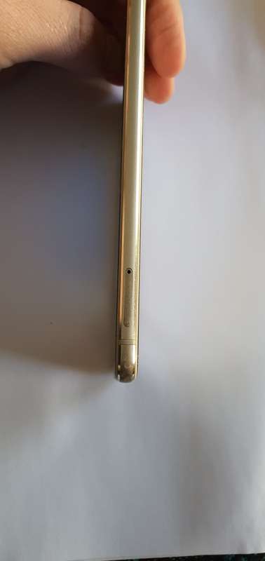 Huawei P10 Lite / Cracked Screen